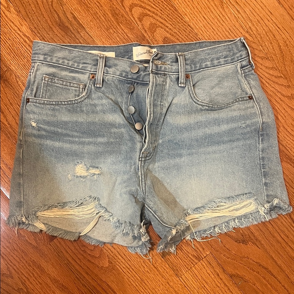 Universal Thread Shorts size 8